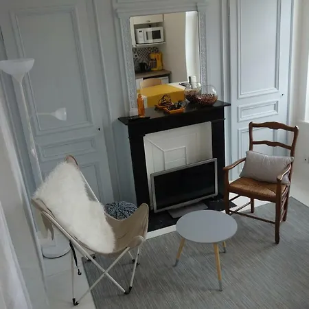A La Recherche Du Temps Perdu Apartment Lille